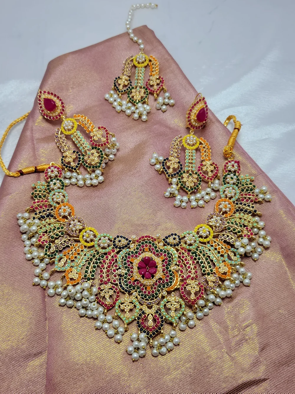 Traditional Multicolor Stone and Pearl Bridal Necklace Set